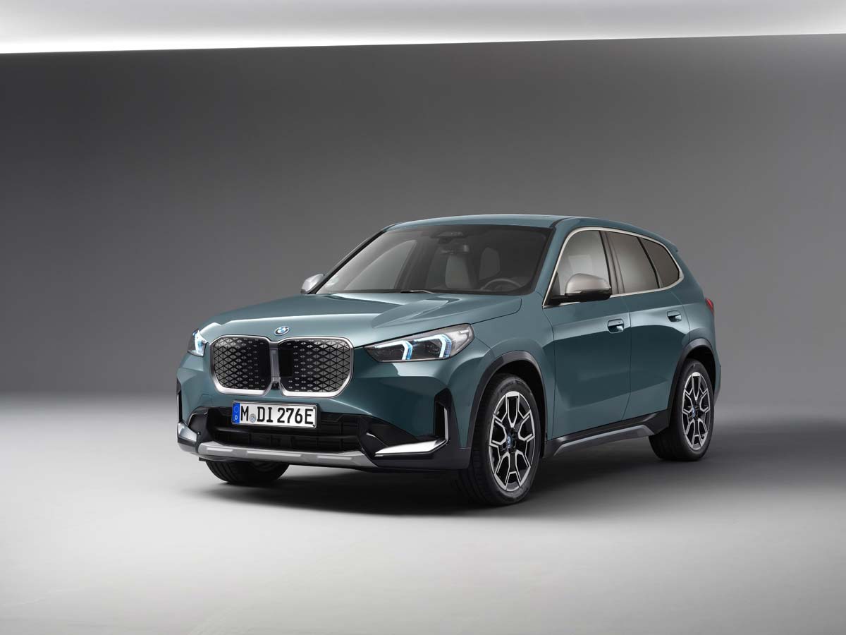 Ny billigare instegsmodell av BMW iX1 med längre räckvidd